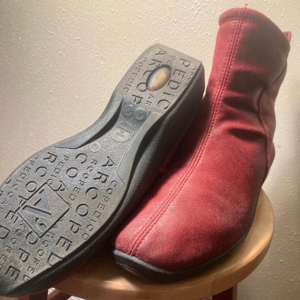 Arcopedico Snow Boots